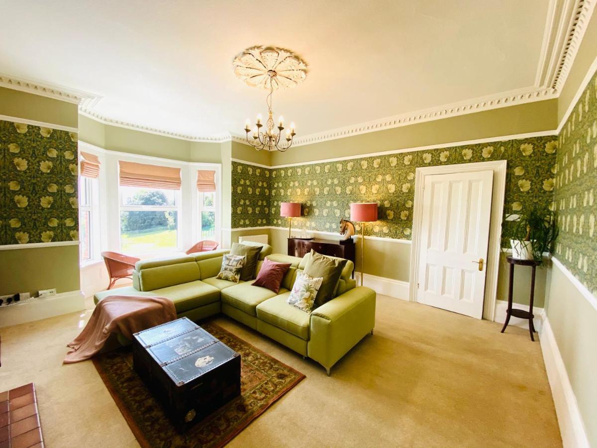 Clarendon View, Historic Apartment With Sea Views Ventnor Luaran gambar