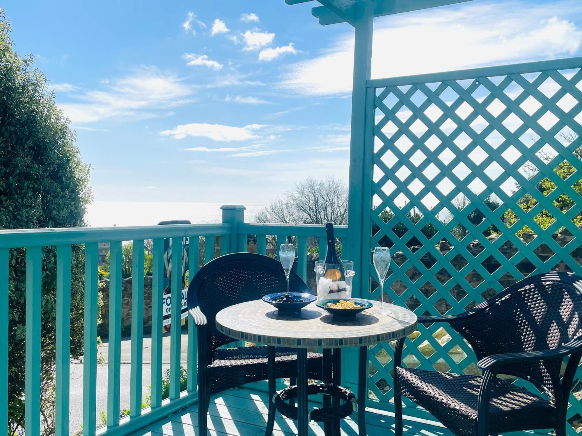 Clarendon View, Historic Apartment With Sea Views Ventnor Luaran gambar